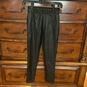 Tractr faux leather black leggings. Size 10. Stretch waistband. EUC